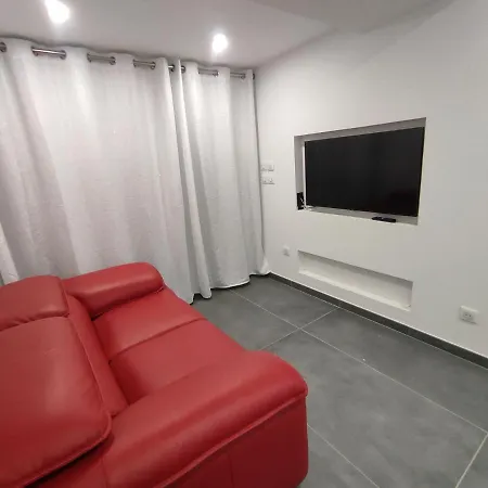 Apartman Village Naturiste Coursive Port Nature 2 Vue